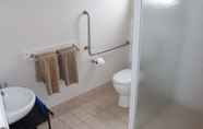 Toilet Kamar 5 Belair Gardens Caravan Park