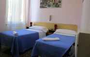 Bedroom 3 Hotel Massena