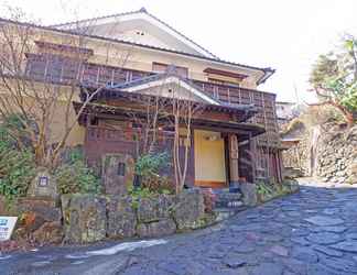 Exterior 2 Hot Spring Inn Banya