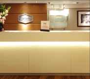 Lobby 6 Hampton By Hilton Newcastle