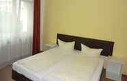 Kamar Tidur 2 Hotel Pension Haydn