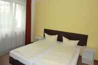 Kamar Tidur Hotel Pension Haydn