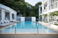 Swimming Pool The Saint Hotel Key West, Autograph Collection