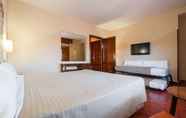 Bedroom 6 Hotel Los Olivos