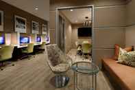 Functional Hall Global Luxury Suites at Foggy Bottom