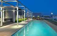 Swimming Pool 5 Global Luxury Suites at Foggy Bottom