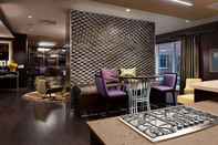 Bar, Cafe and Lounge Global Luxury Suites at Foggy Bottom