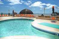 Swimming Pool Boardwalk Resorts Atlantic Palace