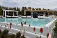 Swimming Pool Oia Sunset Villas