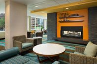 Bar, Cafe and Lounge Fairfield Inn & Suites by Marriott Calgary Downtown