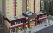Exterior 5 Fairfield Inn & Suites by Marriott Calgary Downtown