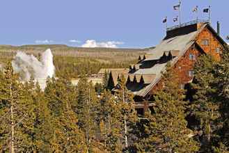 Exterior 4 Old Faithful Inn - Inside the Park