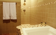 Phòng tắm bên trong 4 Hotel Cubitá Boutique Resort & Spa