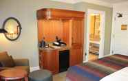 Bedroom 3 Mammoth Hot Springs & Cabins - Inside the Park