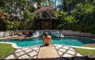 Swimming Pool 3 Villa Beji Indah