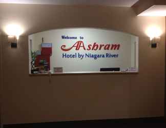 Lobby 2 AAshram Hotel by Niagara River