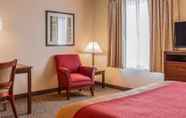 Bedroom 5 MainStay Suites Grand Island