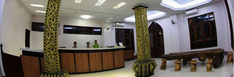 Lobby Hotel Sincere Smile Bagan