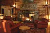 Lobby Lake Lodge Cabins - Inside the Park