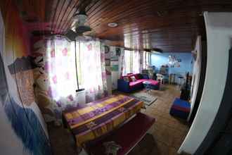 Lobi 4 Blue Almond Hostel San Andres