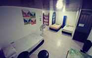 Kamar Tidur 3 Blue Almond Hostel San Andres