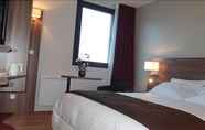 Bedroom 6 Brit Hotel Dieppe
