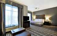 Bedroom 6 Homewood Suites by Hilton Cincinnati/West Chester