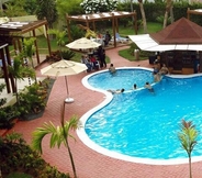 Swimming Pool 6 Hotel Merengue Punta Cana