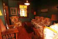 Lobi Fairmount Bed & Breakfast