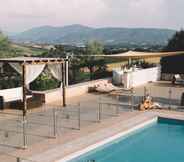 Swimming Pool 2 Tenuta Marchesi Fezia