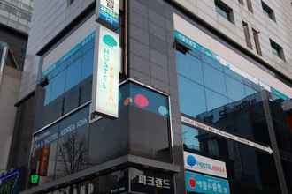 Bên ngoài 4 Hostel Korea 10th