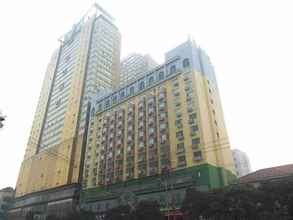 Bangunan 4 GreenTree Inn Nanchang Xihu District Railway Station Zhanqian Road Express Hotel