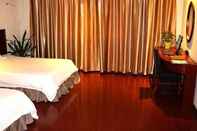 Bedroom GreenTree Inn Nanchang Xihu District Railway Station Zhanqian Road Express Hotel