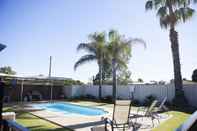 Swimming Pool Echuca Moama Holiday Villas