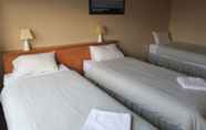 Kamar Tidur 5 Sundeck Hotel