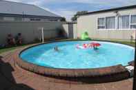 Swimming Pool Palmerston North Motel