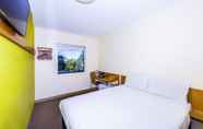 Bedroom 4 ibis budget Sydney Olympic Park