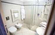 Toilet Kamar 3 Hotel Oceanomare