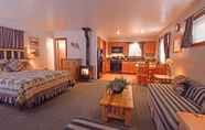Bedroom 6 Franciscan Lakeside Lodge