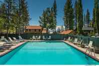 Swimming Pool Franciscan Lakeside Lodge