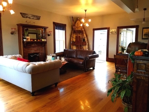 Lobby 4 Captain's Inn at Moss Landing