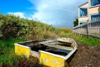 Exterior Captain's Inn at Moss Landing