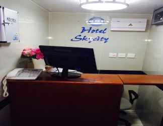 Lobi 2 Skycity Hostel