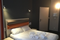 Bedroom Adonis Hotel Strasbourg