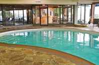 Swimming Pool Royal Harbour Resort