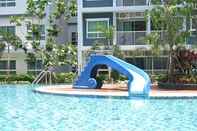 Swimming Pool The Trust Huahin Condo Garden View by Dome