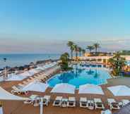 Kolam Renang 2 AluaSoul Menorca Hotel - Adults Only