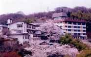 Luar Bangunan 2 Shigisan Kanko Hotel