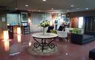 Lobby 7 Hotel Crown Hills Sagamihara