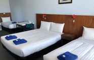 Kamar Tidur 7 Ship Inn Motel